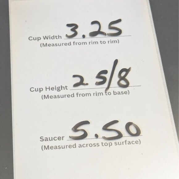 Royal Albert Bone China Tea Cup Saucer England Floral Pattern Vintage - Picture 2 of 16